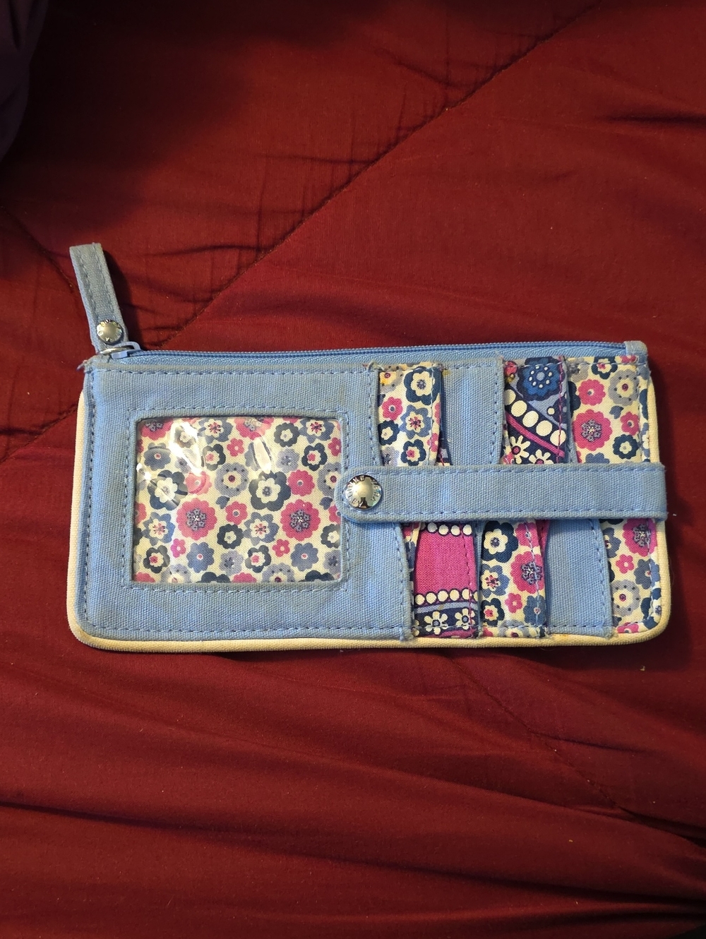 VERA BRADLEY LIGHT BLUE ZIP WALLET - Picture 2 of 3